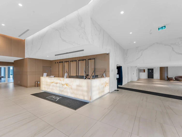 3705-9887 Whalley Boulevard, Surrey, BC, V3T 0P4 - 3