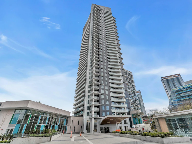 3705-9887 Whalley Boulevard, Surrey, BC, V3T 0P4