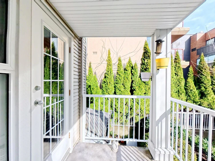 201-1868 W 8th Avenue, Vancouver, BC, V6J 5G3 - 31