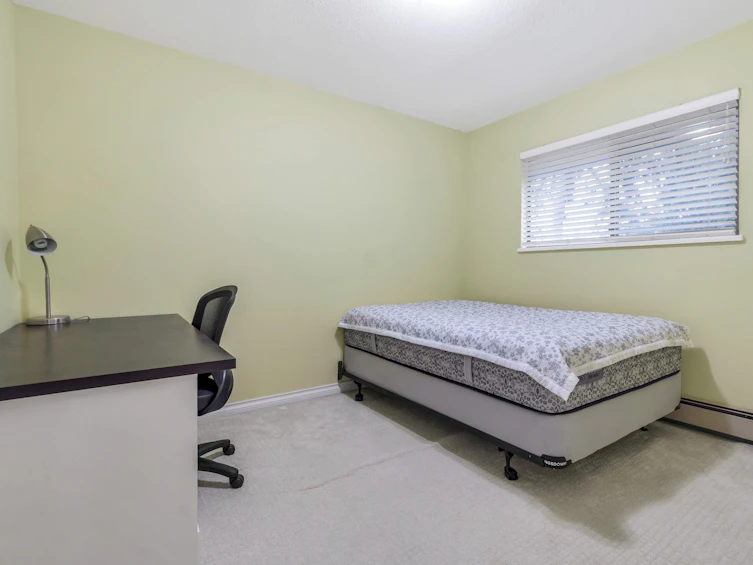10672 Glenwood Drive, Surrey, BC, V4N 1T6 - 34