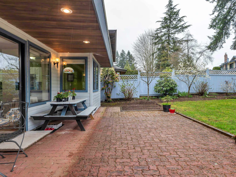10672 Glenwood Drive, Surrey, BC, V4N 1T6 - 6