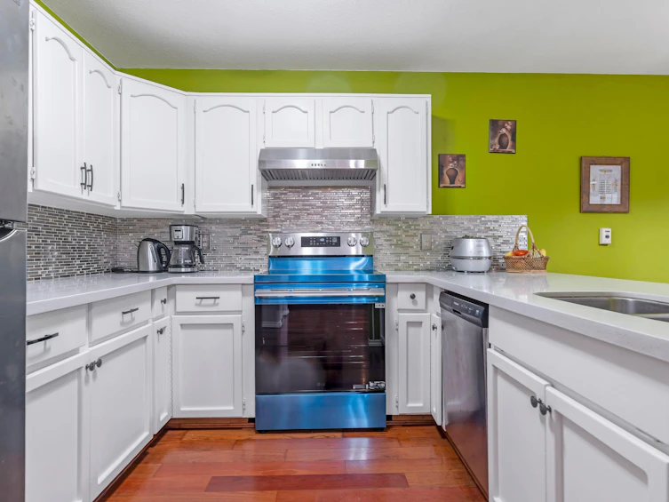 10672 Glenwood Drive, Surrey, BC, V4N 1T6 - 14