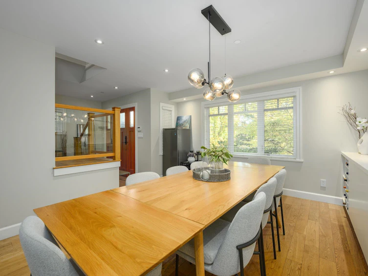 4241 Balkan Street, Vancouver, BC, V5V 3Z4 - 13