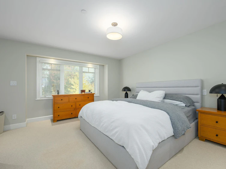 4241 Balkan Street, Vancouver, BC, V5V 3Z4 - 16