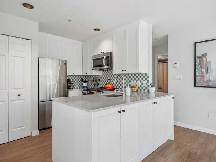 302-1510 Grant Street, Vancouver, BC, V5L 2Y2 - 6