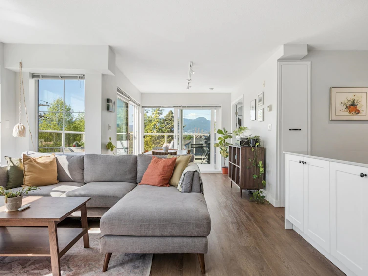 302-1510 Grant Street, Vancouver, BC, V5L 2Y2 - 2
