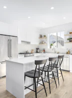 4 6366 Dairy Avenue