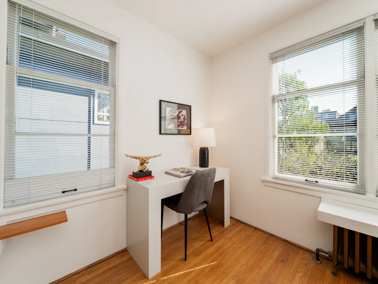 307-1565 Burnaby Street, Vancouver, BC, V6G 1X1 - 5