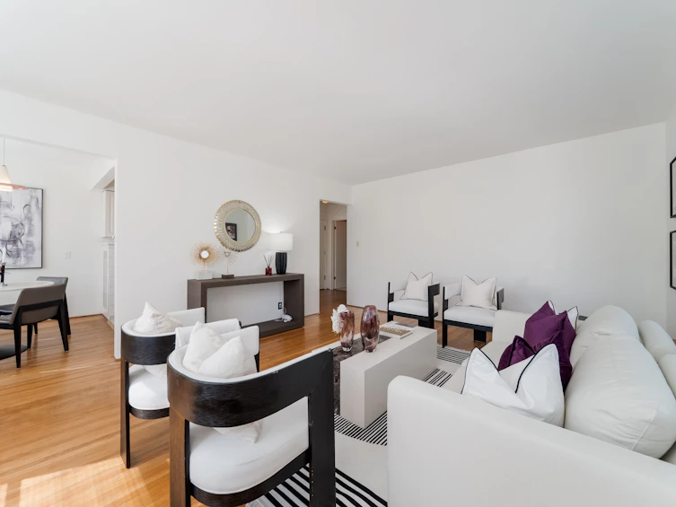 307-1565 Burnaby Street, Vancouver, BC, V6G 1X1 - 4