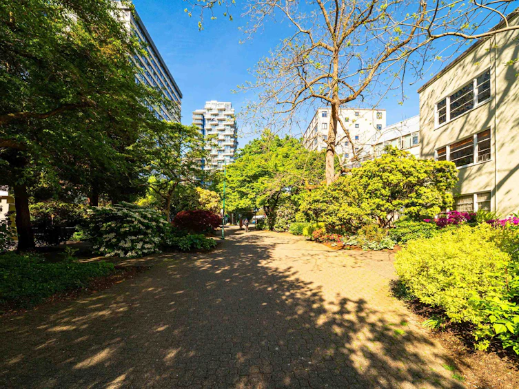 307-1565 Burnaby Street, Vancouver, BC, V6G 1X1 - 17