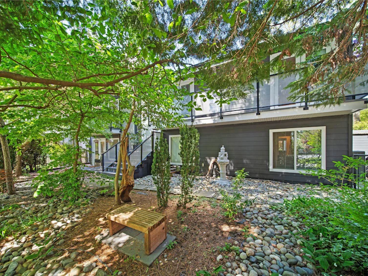 609 Lidster Place, New Westminster, BC, V3L 5E2 - 3
