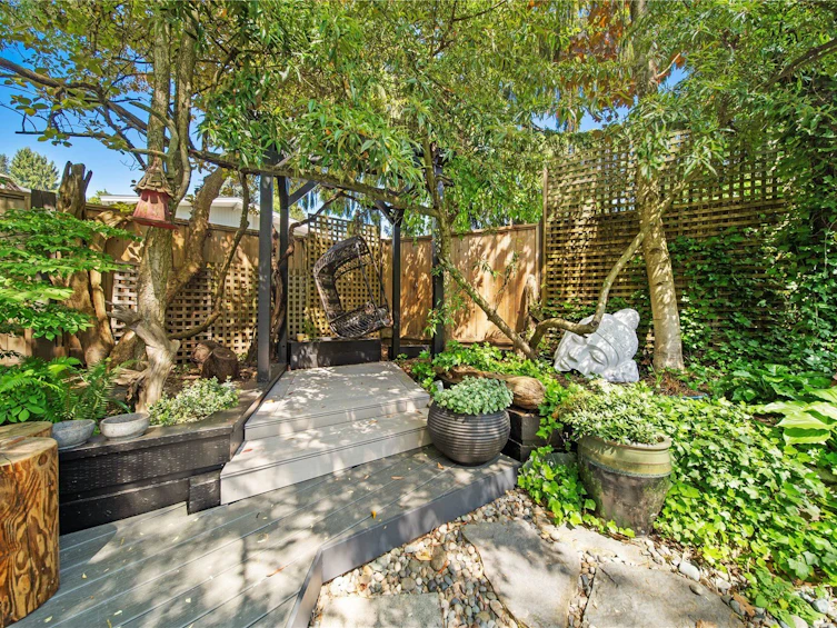 609 Lidster Place, New Westminster, BC, V3L 5E2 - 24