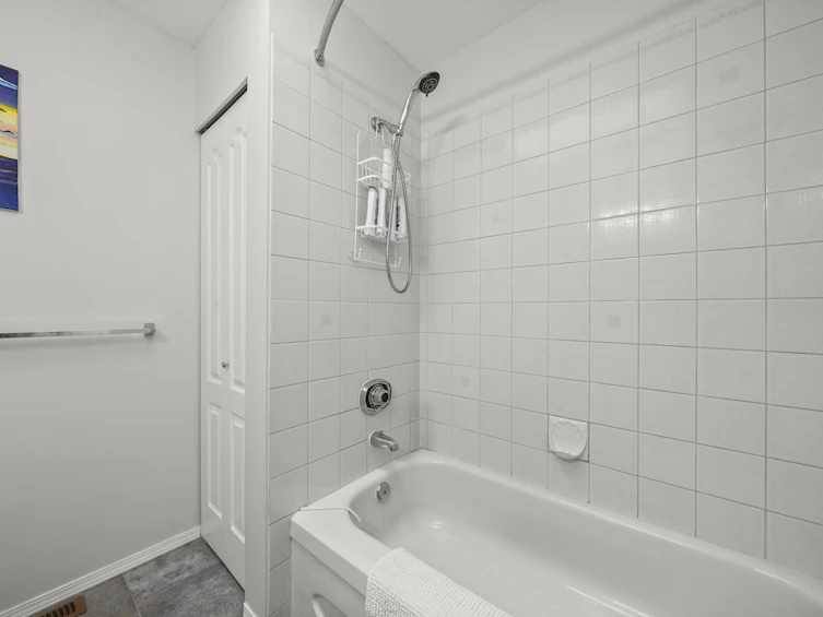 19607 Somerset Drive, Pitt Meadows, BC, V3Y 2L4 - 26