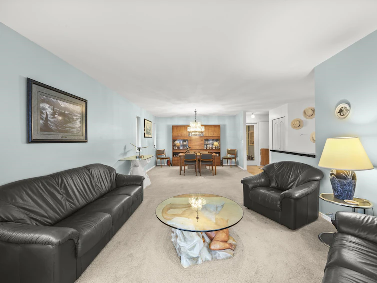 19607 Somerset Drive, Pitt Meadows, BC, V3Y 2L4 - 13