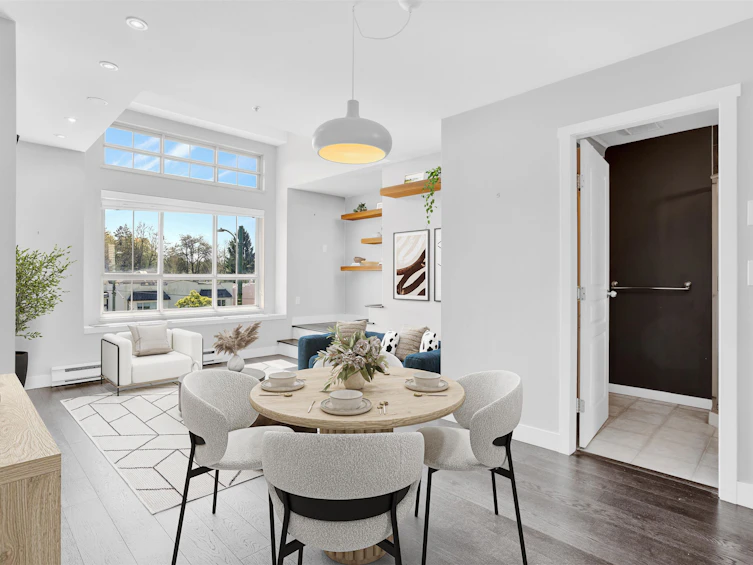 26-2375 W Broadway, Vancouver, BC, V6K 2E6 - 2