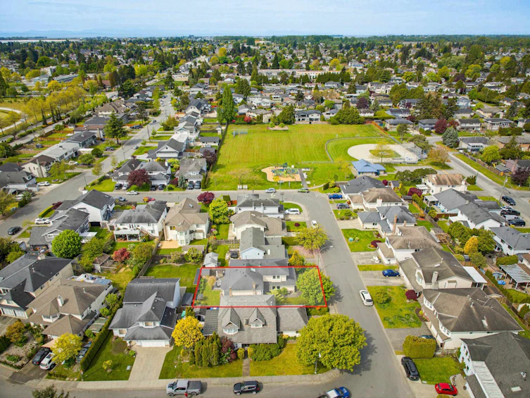 5954 49 Avenue, Delta, BC, V4K 4L4 - 39