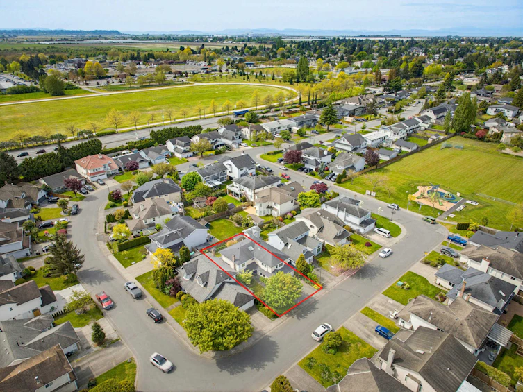 5954 49 Avenue, Delta, BC, V4K 4L4 - 38