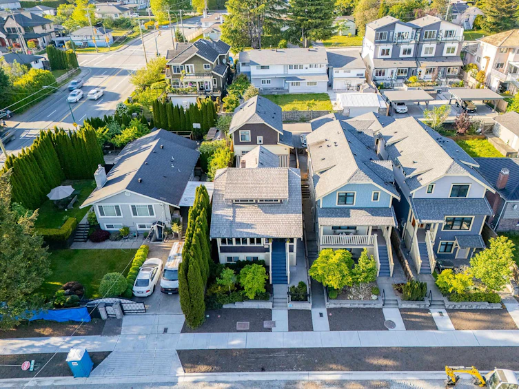 903 Walls Avenue, Coquitlam, BC, V3K 2T2 - 36