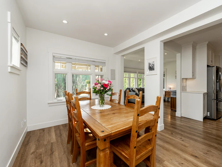 903 Walls Avenue, Coquitlam, BC, V3K 2T2 - 8