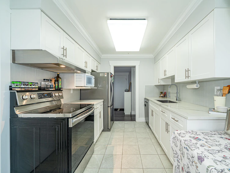 304-7700 Gilbert Road, Richmond, BC, V7C 3W2 - 9