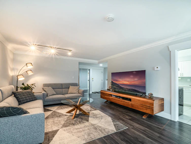 304-7700 Gilbert Road, Richmond, BC, V7C 3W2 - 7