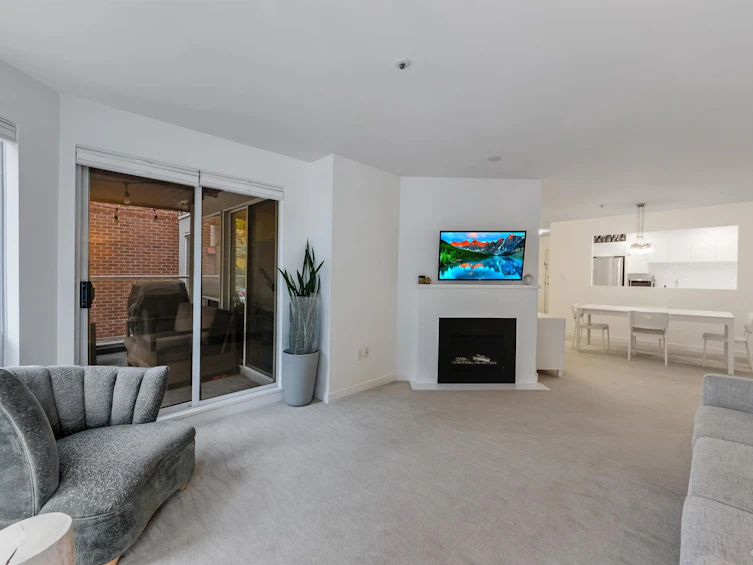 207-2288 W 12th Avenue, Vancouver, BC, V6K 4R2 - 4