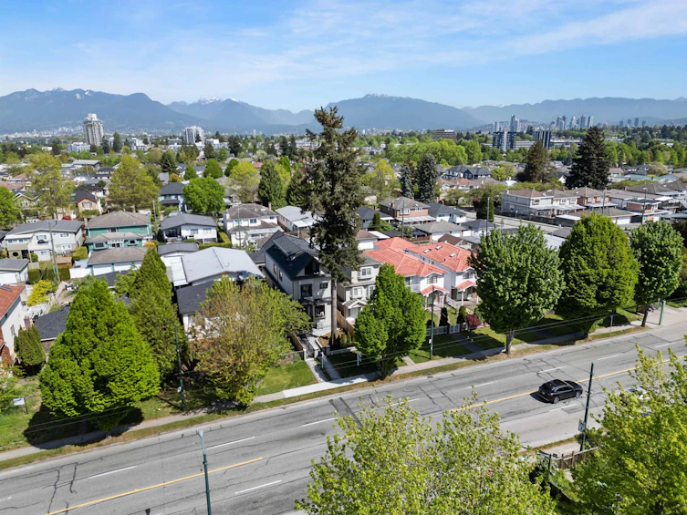 1-2447 E 41 Avenue, Vancouver, BC, V5R 2W2 - 21