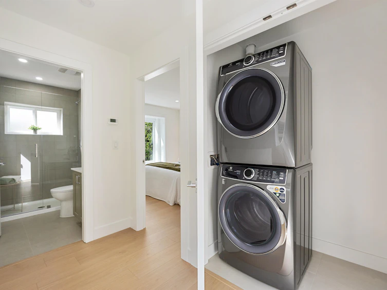 1-2447 E 41 Avenue, Vancouver, BC, V5R 2W2 - 13