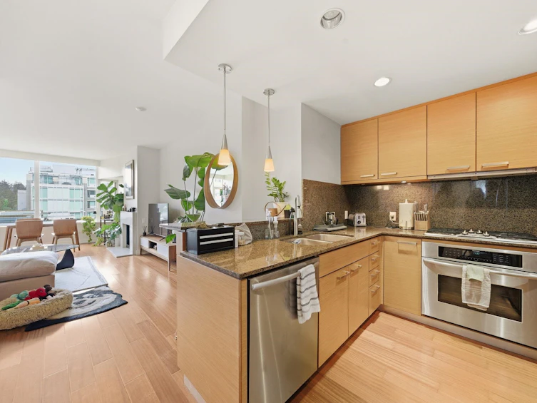 404-1925 Alberni Street, Vancouver, BC, V6G 0A3 - 3