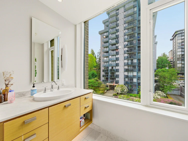 404-1925 Alberni Street, Vancouver, BC, V6G 0A3 - 12