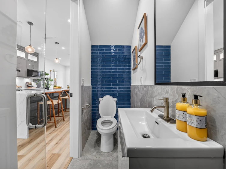 514 W 60th Avenue, Vancouver, BC, V6P 1Z7 - 16