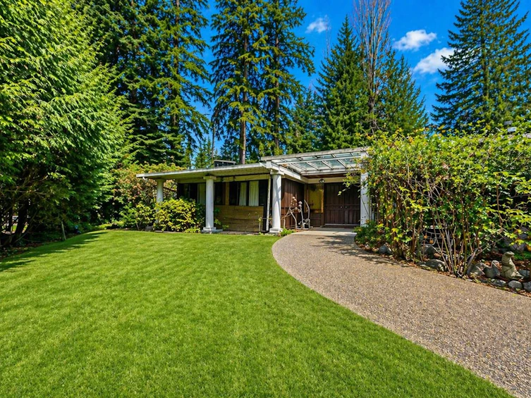 835 Wildwood Place, West Vancouver, BC, V7S 1P2 - 2