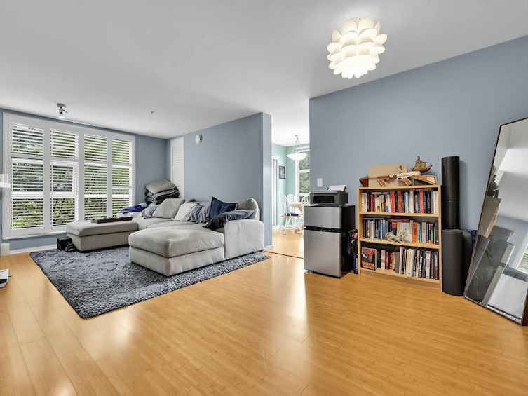 403-9339 University Crescent, Burnaby, BC, V5A 4Y1 - 5
