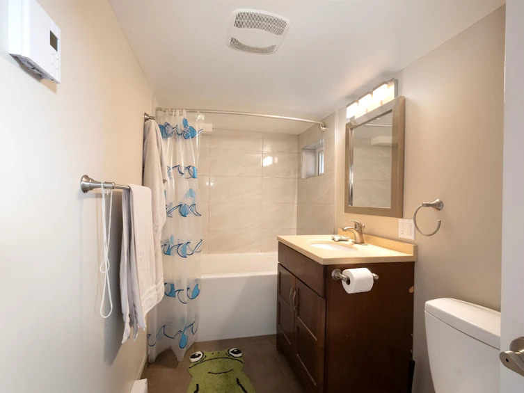 4961 St. Catherines Street, Vancouver, BC, V5W 3E9 - 19