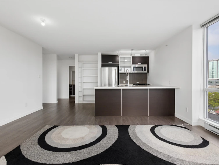1107-13688 100 Avenue, Surrey, BC, V3T 0G5 - 2