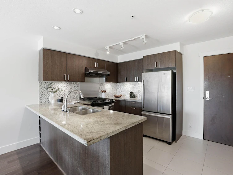 203-1689 E 13th Avenue, Vancouver, BC, V5N 0A5 - 6