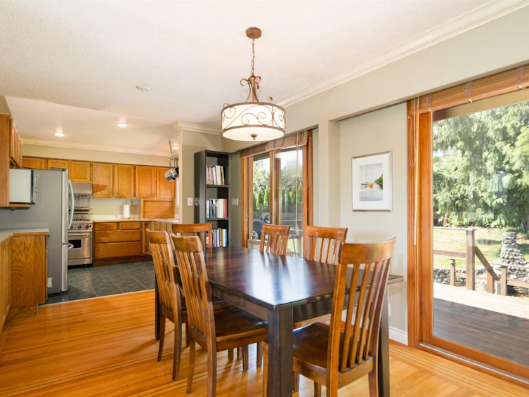 893 Friar Crescent, North Vancouver, BC, V7G 1M5 - 11