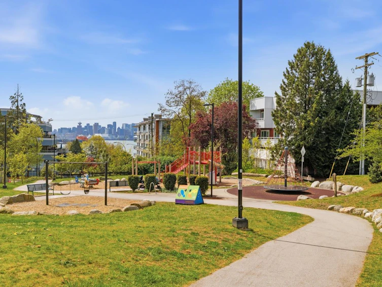 112-211 W 3rd Street, North Vancouver, BC, V7M 1E9 - 16