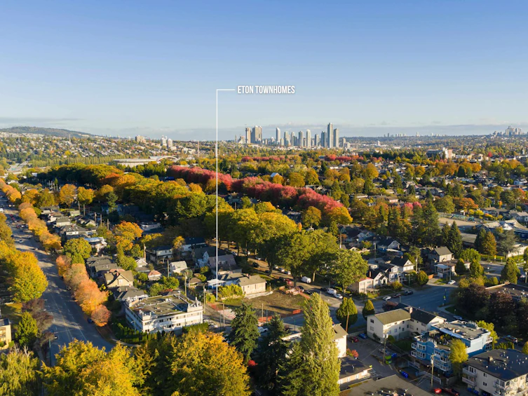 SL 13-320 N Nanaimo Street, Vancouver, BC, V5K 1J6 - 6