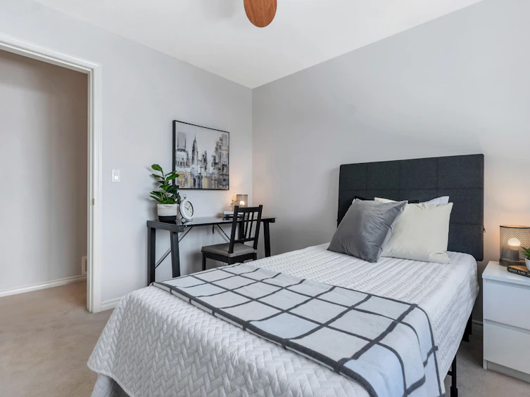 18811 65 Avenue, Surrey, BC, V3S 8V1 - 27