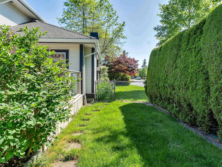18811 65 Avenue, Surrey, BC, V3S 8V1 - 39