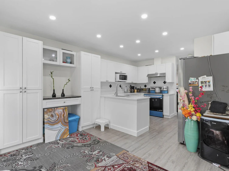 12-12110 75a Avenue, Surrey, BC, V3W 1M1 - 11