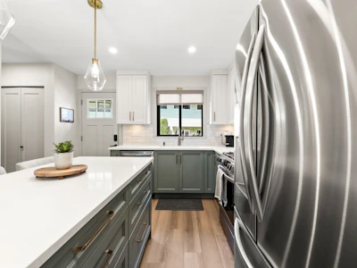 8916 Orion Place - 5