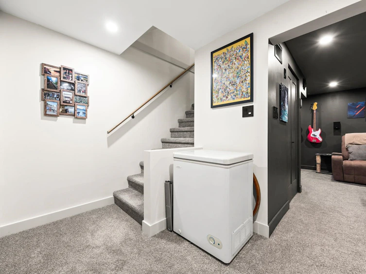 8916 Orion Place, Burnaby, BC, V3J 1A2 - 17