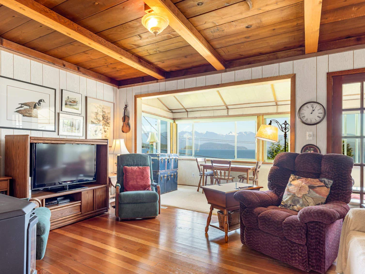 1077 Point Road, Gibsons, BC, V0N 1V1 - 7