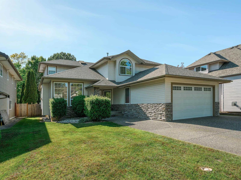 11039 238th Street, Maple Ridge BC V2W 1E7