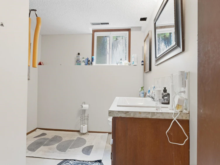 9808 Thompson Road, Chilliwack, BC, V0X 1X1 - 21
