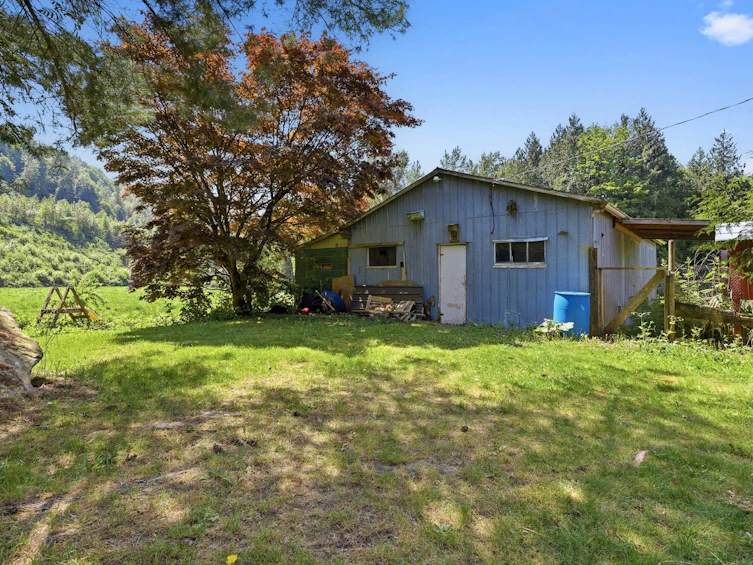 9808 Thompson Road, Chilliwack, BC, V0X 1X1 - 5
