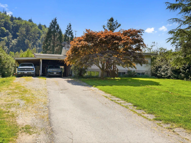 9808 Thompson Road, Chilliwack, BC, V0X 1X1 - 4