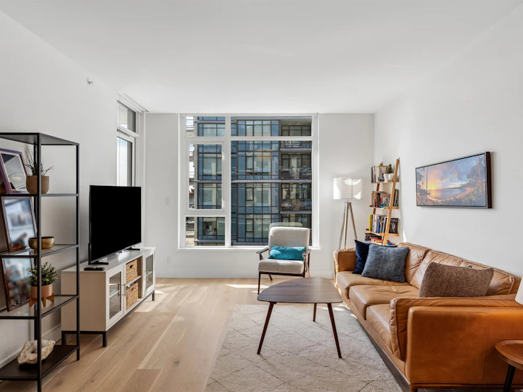 403-2780 Valley Centre Avenue, North Vancouver, BC, V7J 0C4 - 4